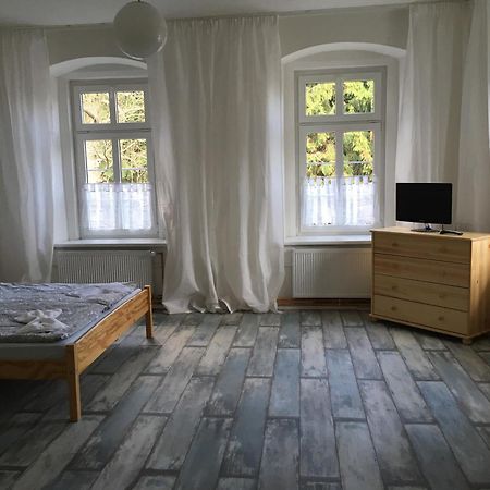 Hajovna Svahova Apartman Bolebor Szoba fotó